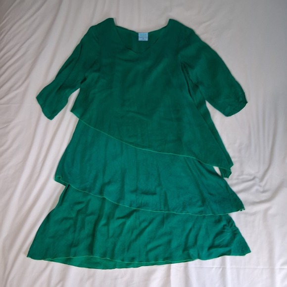 Click By Color Me Cotton Kelly Green  Asymmetrical Tiered Lagenlook  Dress Sz M - Picture 9 of 10